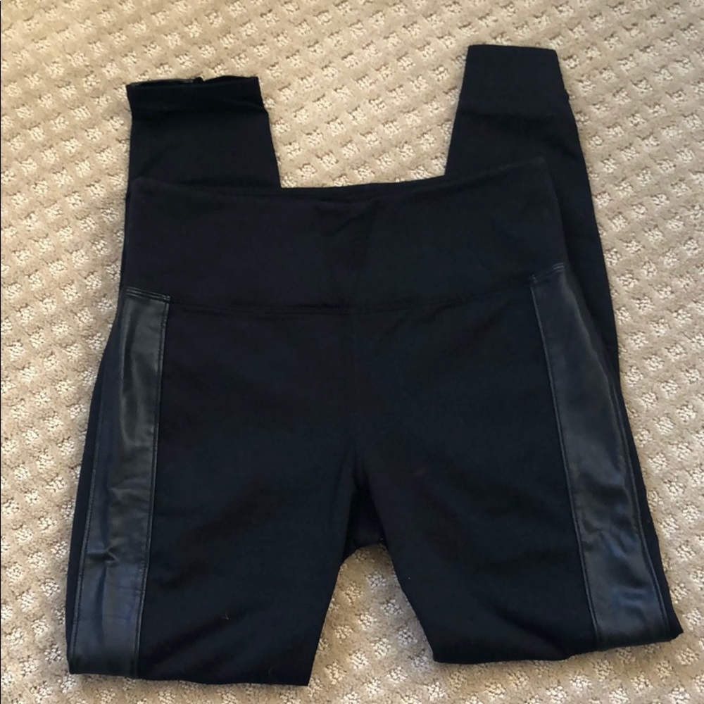 Athletes Black Moto leggings